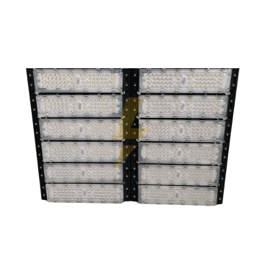 Refletor Industrial 600W 6500K IP67 — A&M Materiais